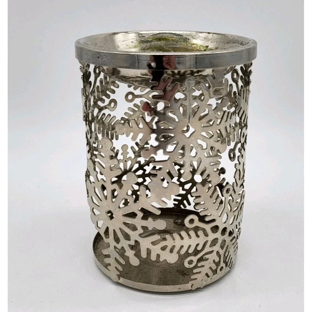 Bath & Body Works Home Fragrance Oil Warmer Winter Snowflake Christmas Slatkin - Picture 3 of 8